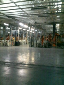 f676b_dpoussirage_des_bardages_dans_une_usine
